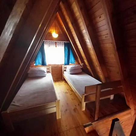 Letniskowe Kormoran Lodge