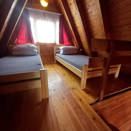 Letniskowe Kormoran Lodge